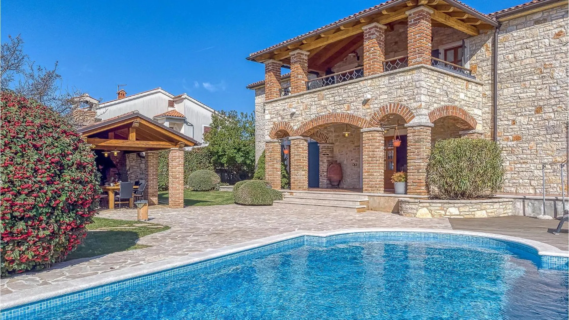 Villa Graziella contacts